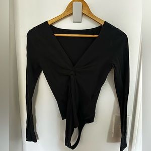 Abercrombie Twist-Front Ling-Sleeve Bodysuit